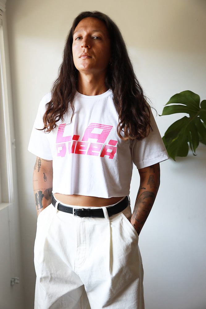 LA QUEER Cropped Shirt-White with pink font-FUNKY TIGER